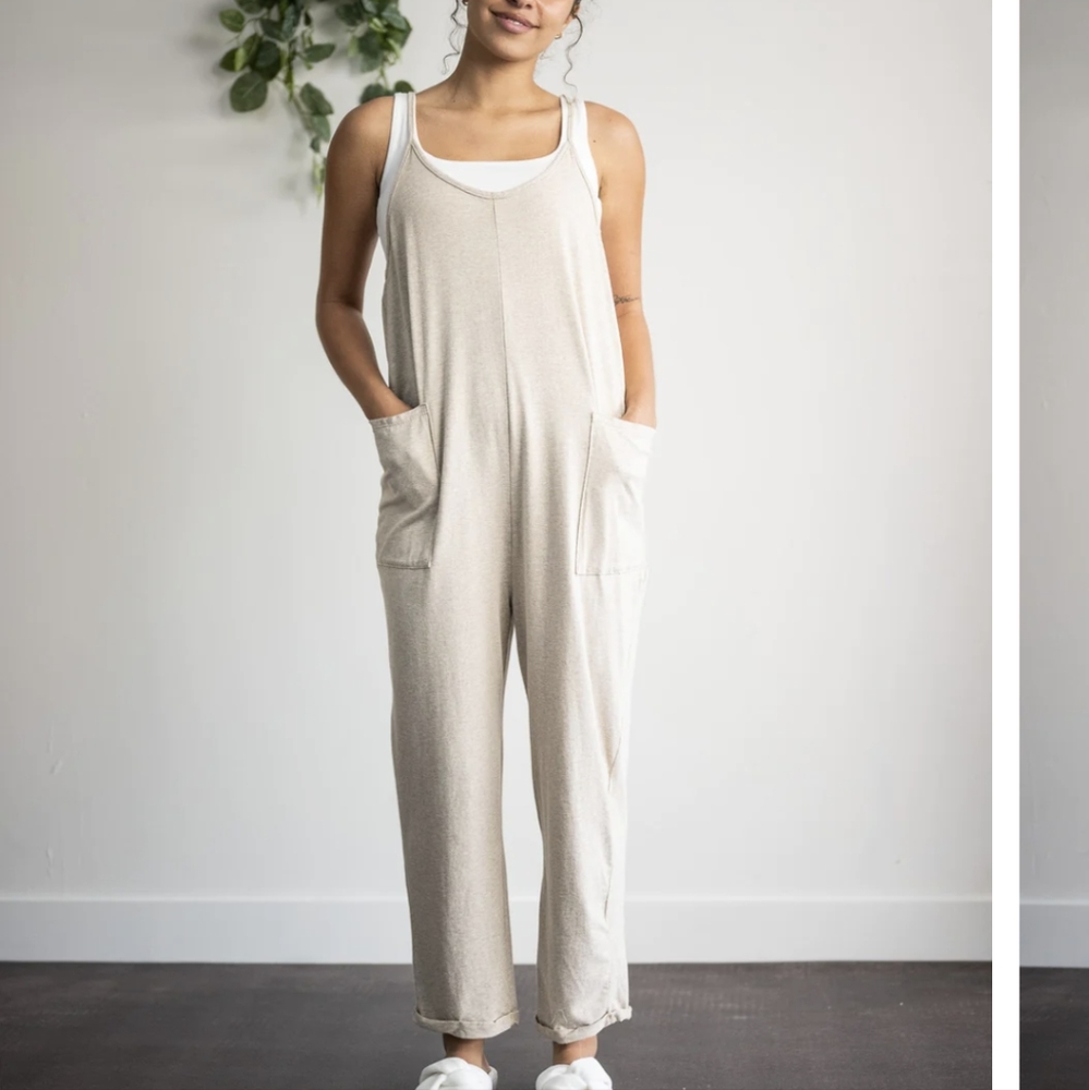 Sozy beige cotton romper jumpsuit Small